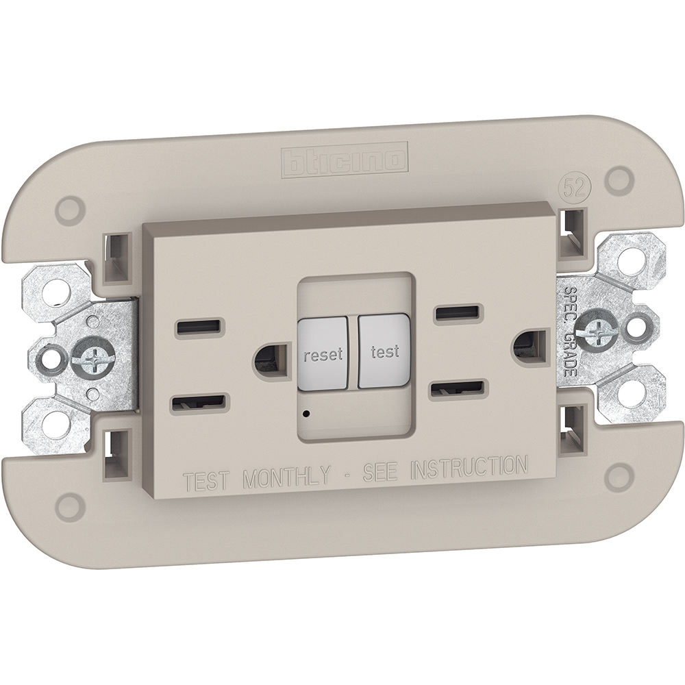 TOMA DOBLE GFCI 2P 3H 15A 125V C/SOPORTE ARENA LIVING NOW KM4188GFG6