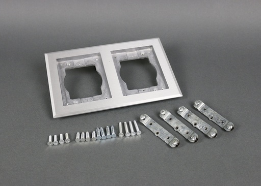 [Q08828TCAL] MARCO CAJA PISO 880 OMNIBOX 2 GANG ALUMINIO WIREMOLD 828TCAL